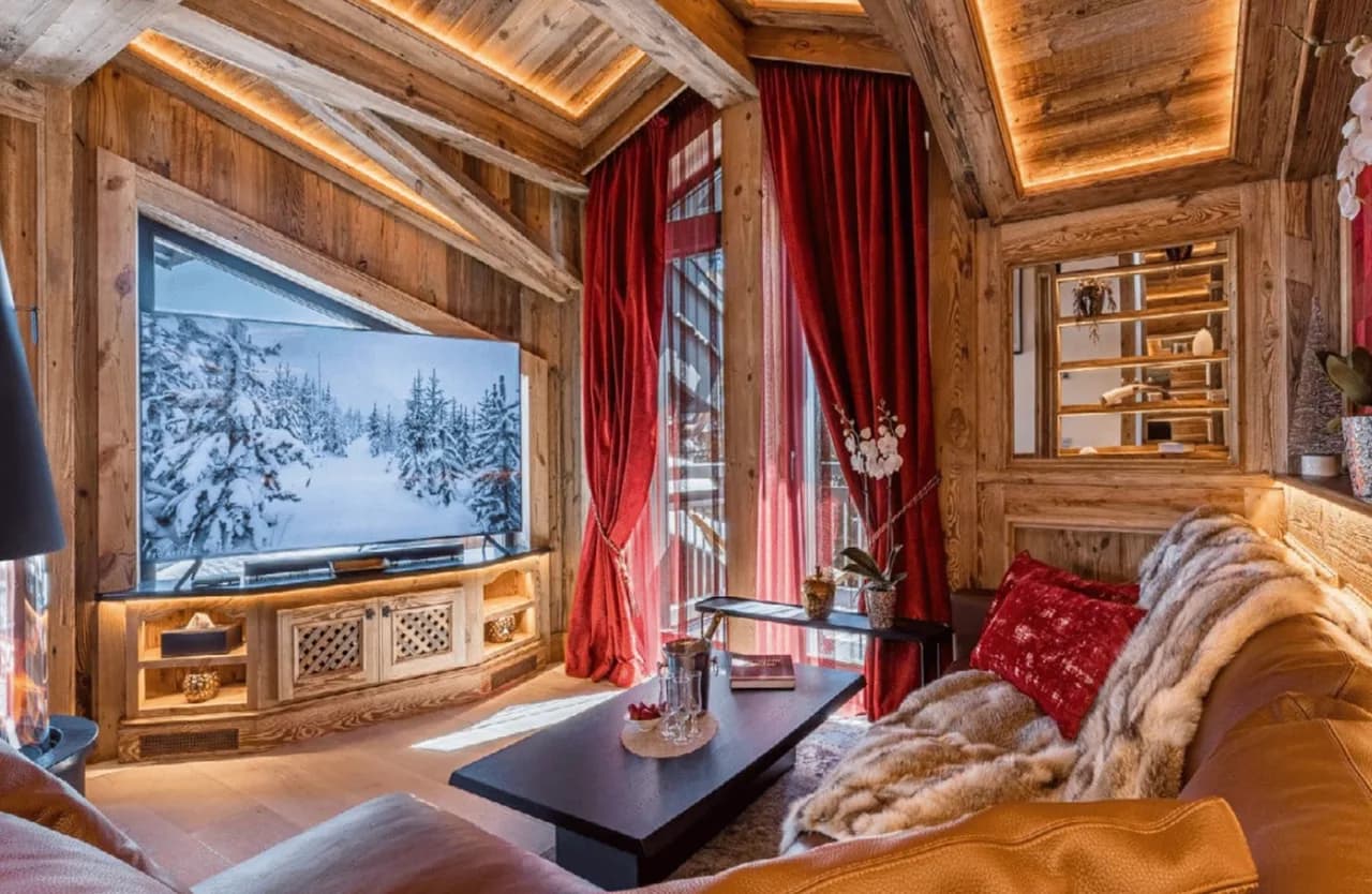 Superb chalet in an amazing location photo 2