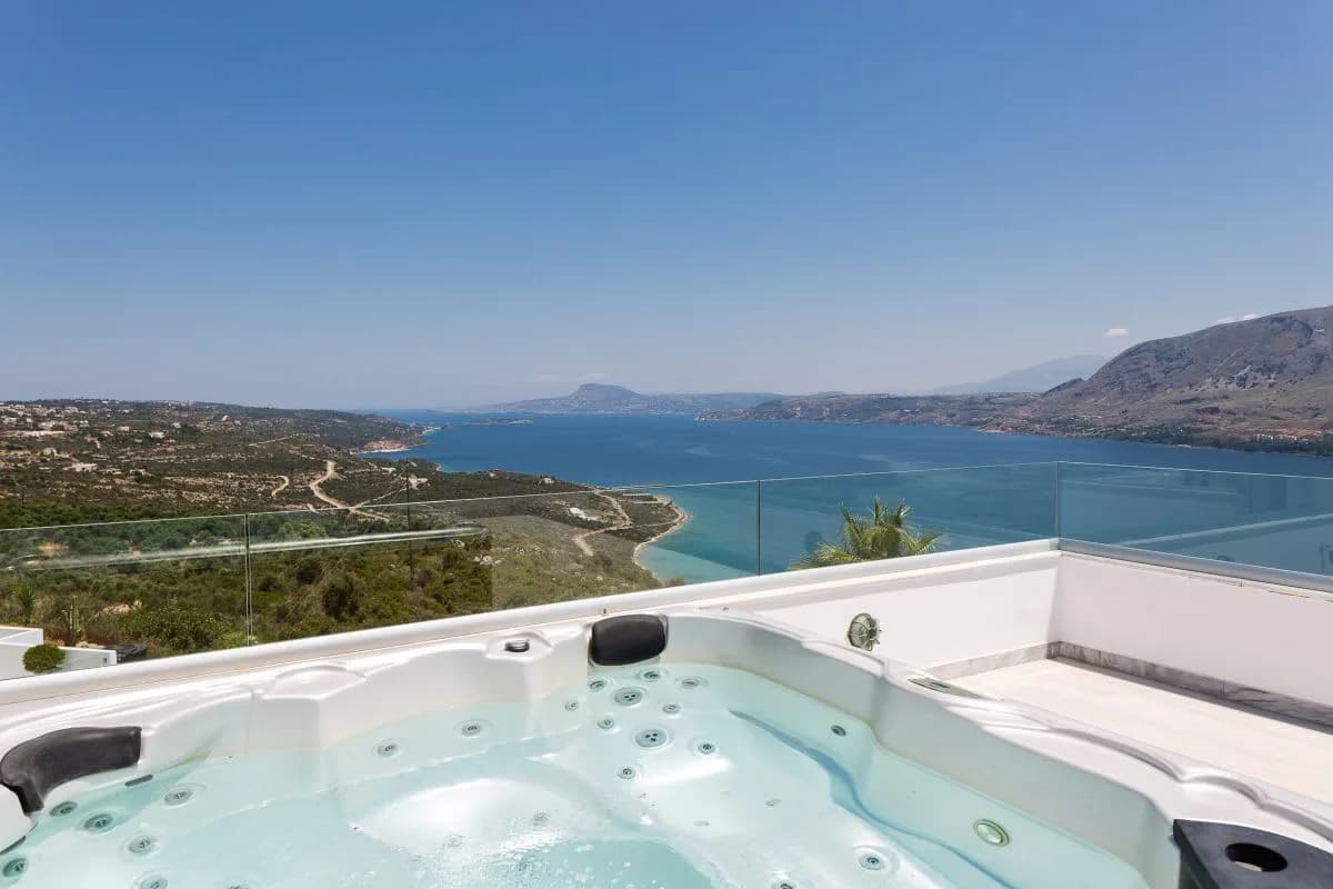 LUXURIOUS CRETAN RESIDENCE WITH BREATHTAKING SEA VIEWS photo 4