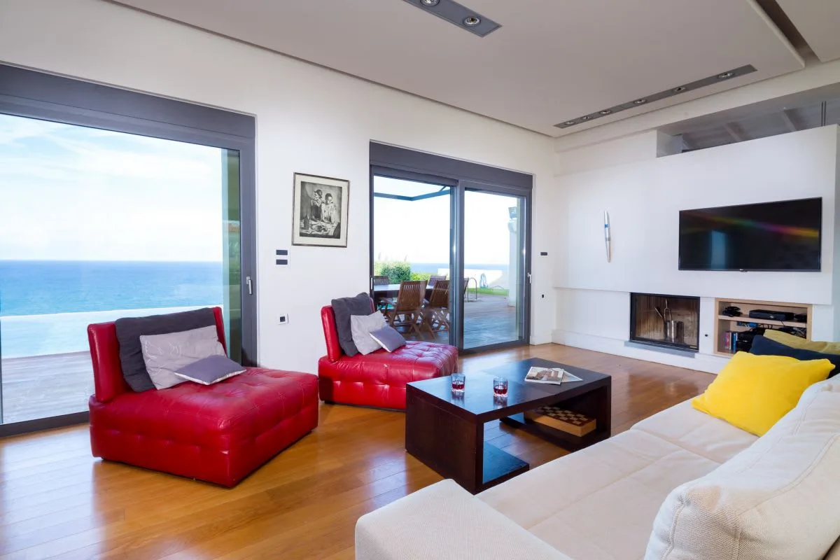 DELUXE VILLA SURROUNDED BY STUNNING MEDITERRANEAN LANDSCAPE photo 5