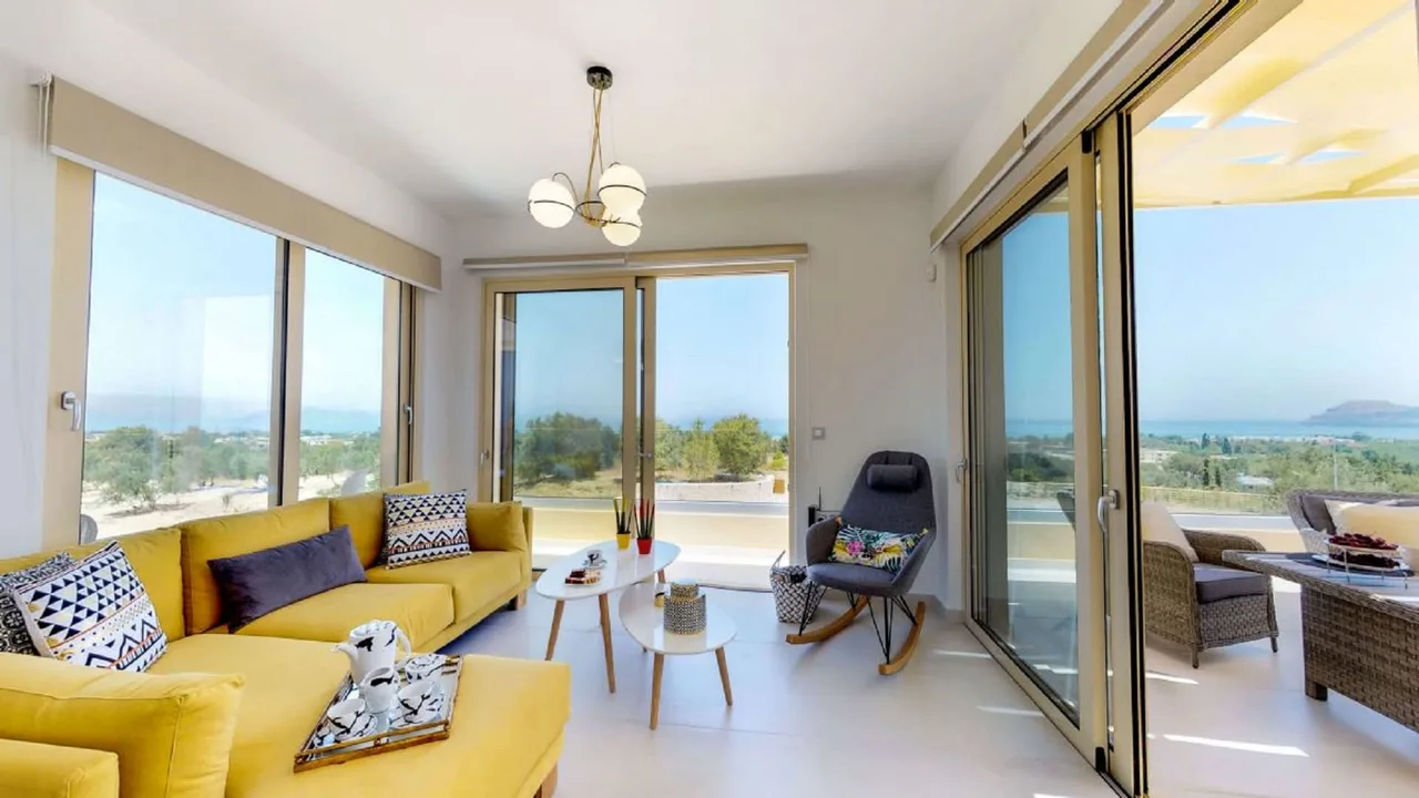 DELUXE MODERN VILLA IN CRETE photo 5