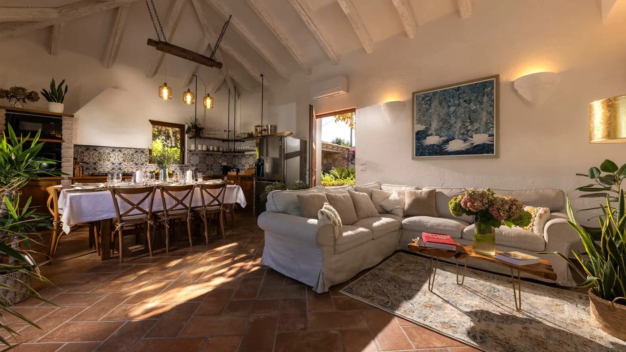 Luxury mansion with private yacht & beach access Full privacy over 5 hectares photo 2