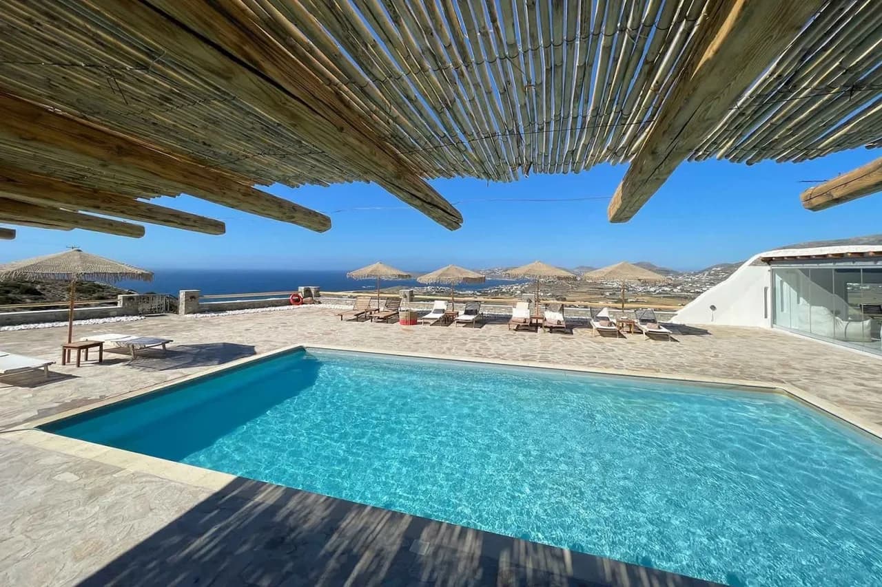 Stunning villa with a grand outdoor space