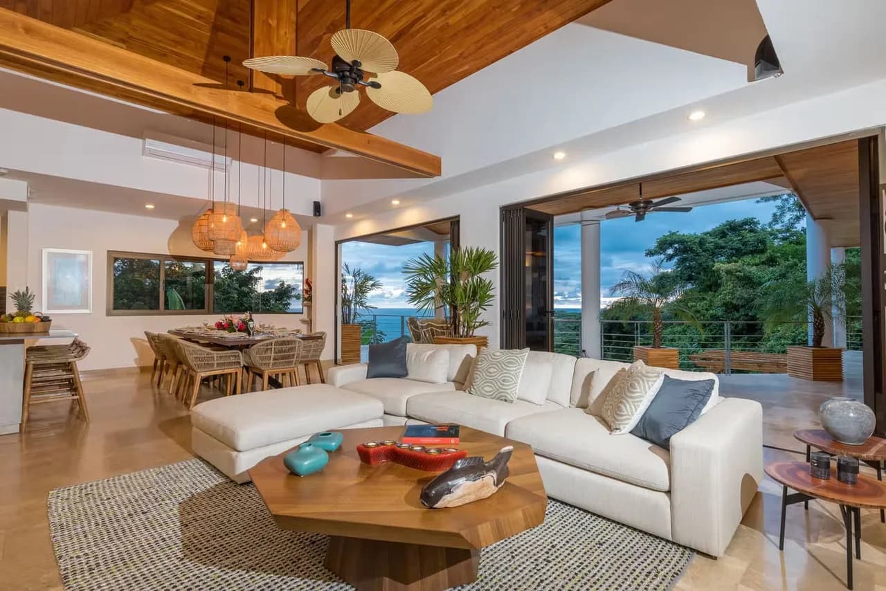 Luxury Villa With Splendid Ocean And Jungle Views photo 2