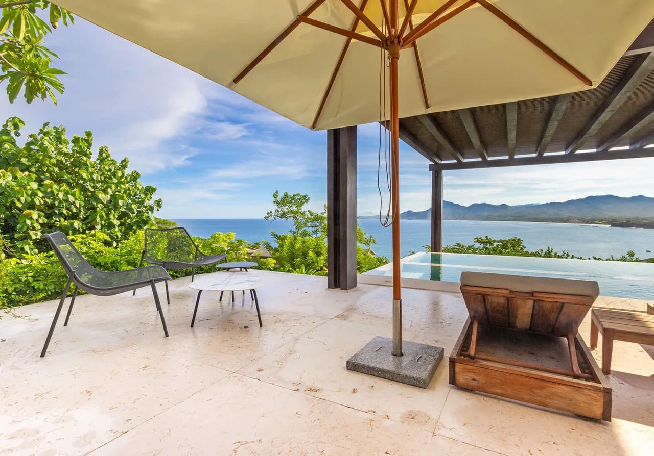 Magnificent Villa With Spectacular Ocean Views photo 2