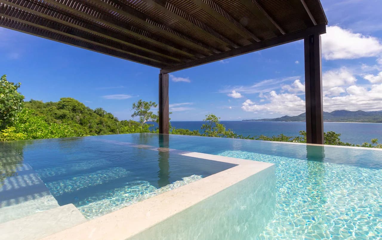 Magnificent Villa With Spectacular Ocean Views photo 5