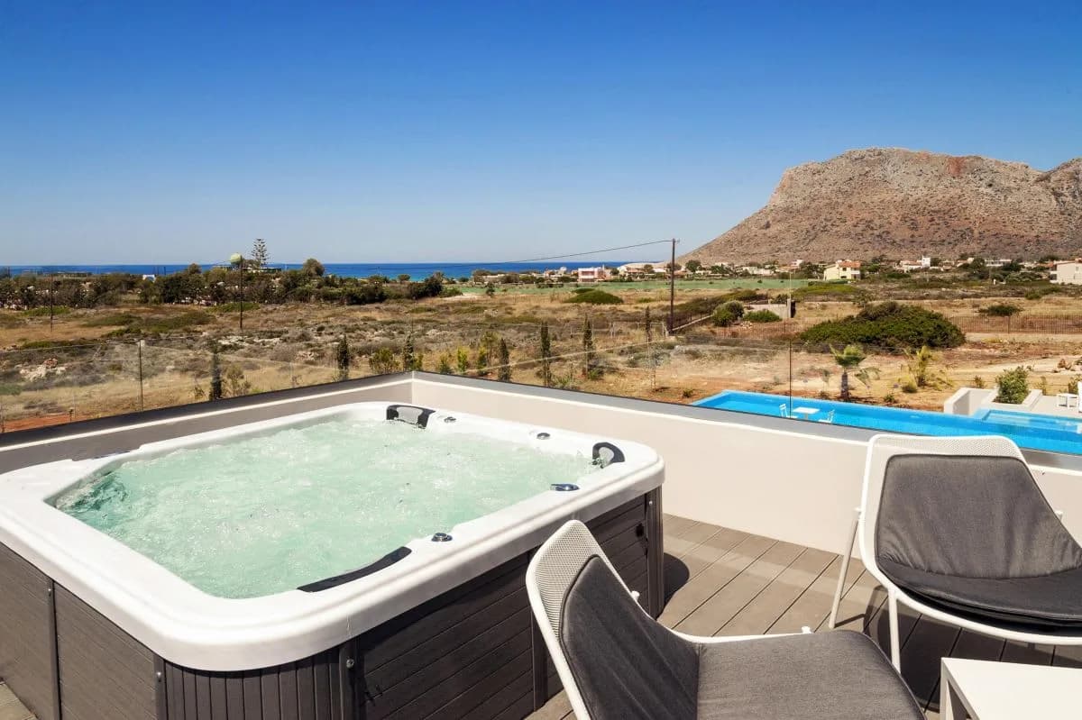LAVISH VACATION VILLA SET ON A LARGE PLOT photo 4