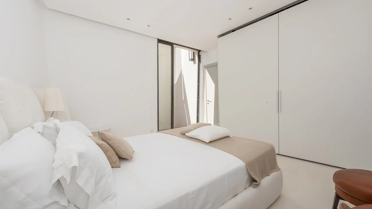 Exceptional Contemporary Villa in Ramatuelle photo 3