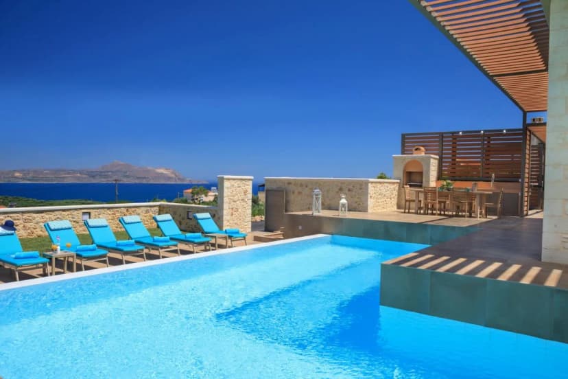 HIGH-END CONTEMPORARY STONE VILLA WITH PRIVATE POOL
