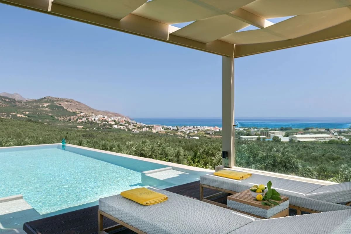 FABOLOUS MODERN VILLA WITH JACUZZI AND PRIVATE POOL
