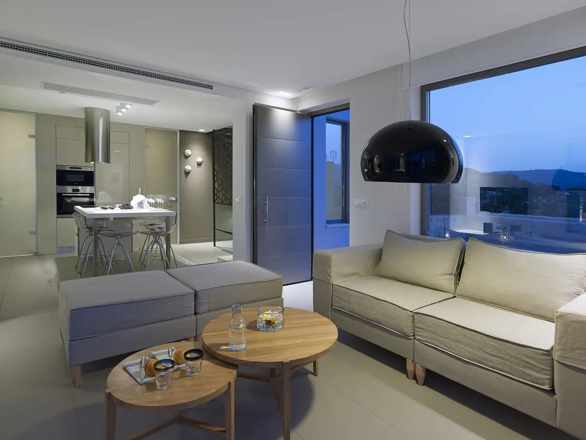 PREMIUM LUXURY VILLA WITH WITH SLEEP CONTEMPORARY DESIGN AND STUNNING VIEWS photo 2