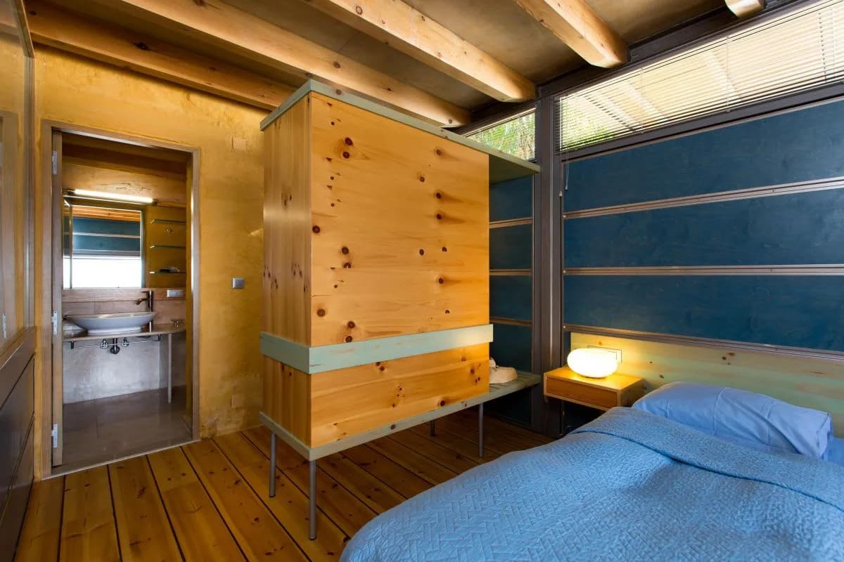 UNIQUE EARTHY VACATION VILLA WITH JACUZZI AND POOL photo 3