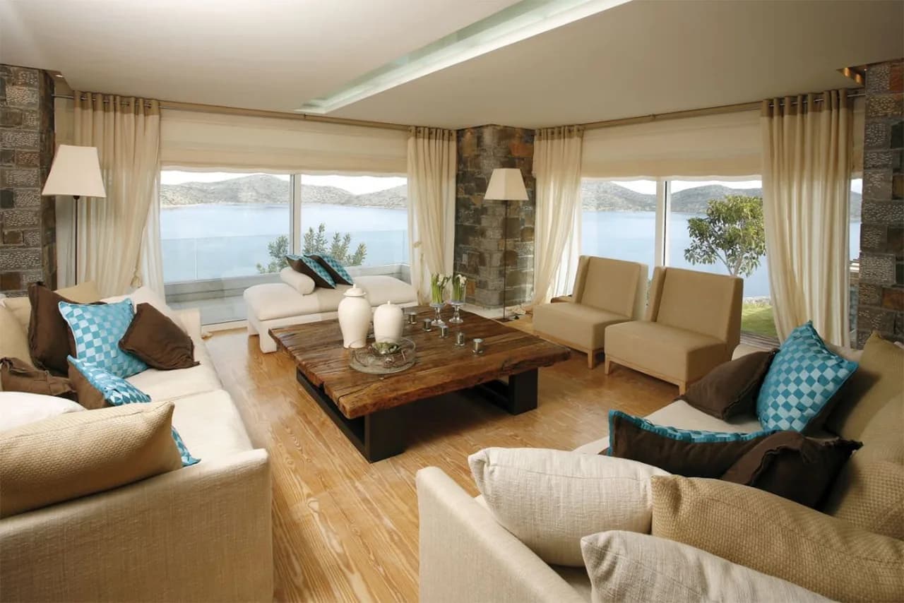 Villa with luxurious amenities and stunning sea views photo 5