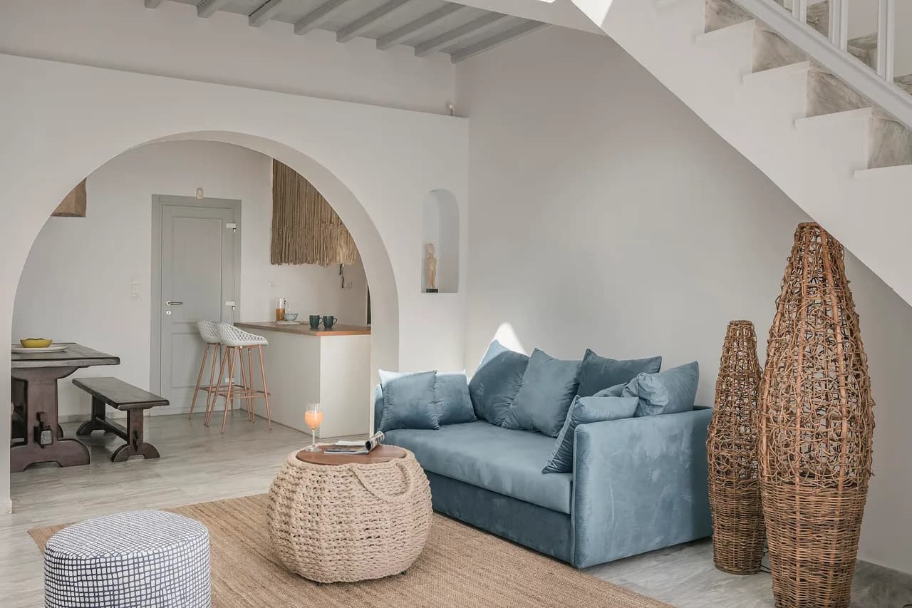 Amazingly located villa with breathtaking views of the sunset photo 4