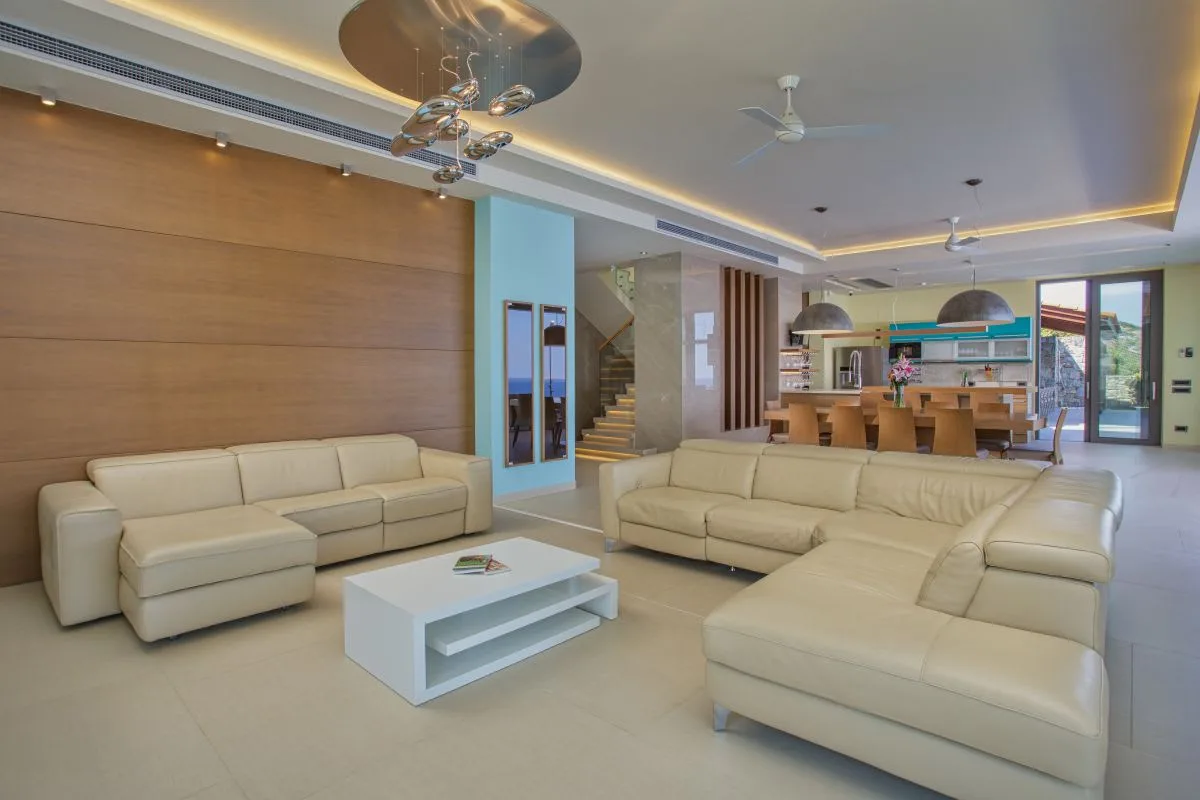STYLISH MODERN VILLA CLOSE TO SPLENDID BEACHES photo 4