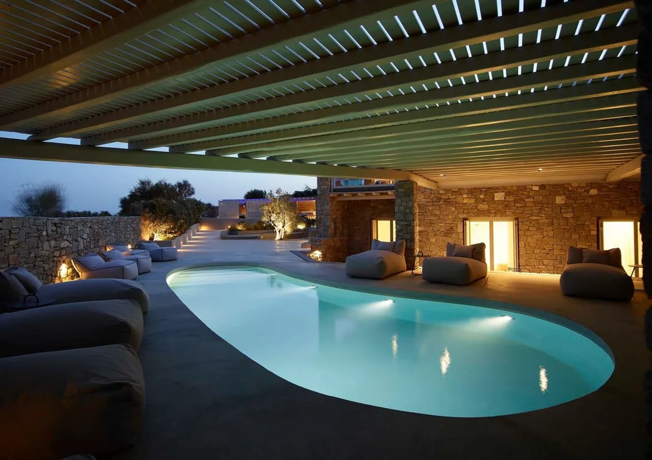 Stunning Mykonos Villa With Luxury Amenities photo 3