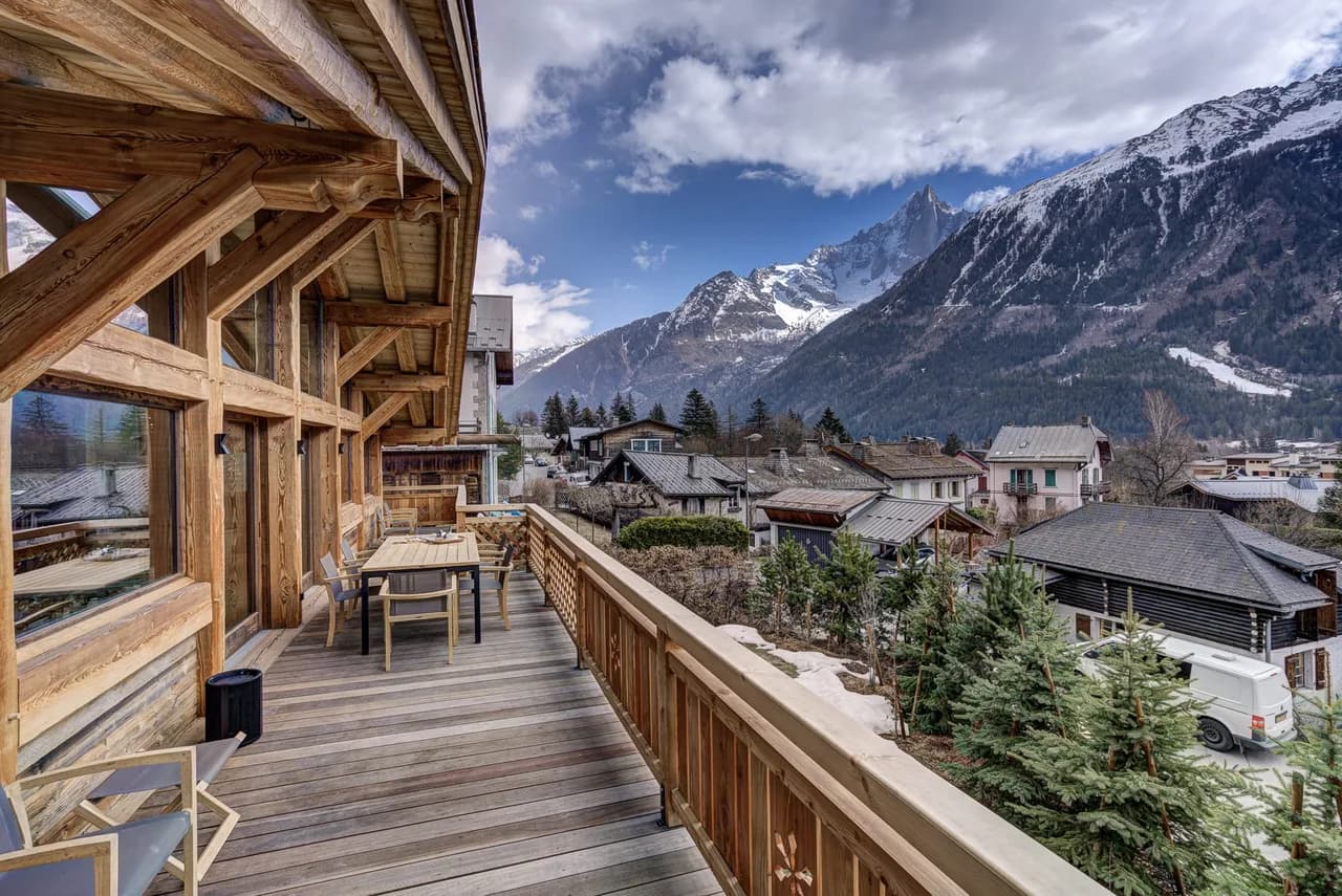 Luxurious Chalet in the Heart of Chamonix photo 5