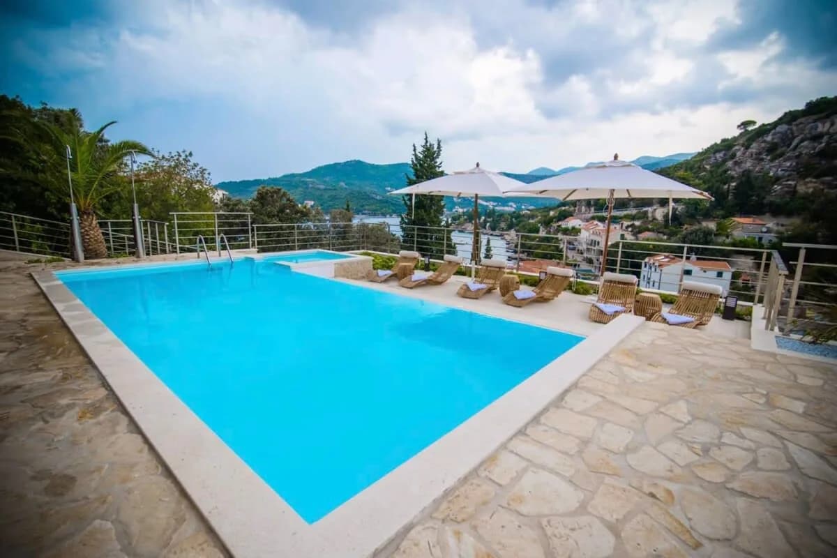 Luxurious villa overlooking Zaton bay photo 2
