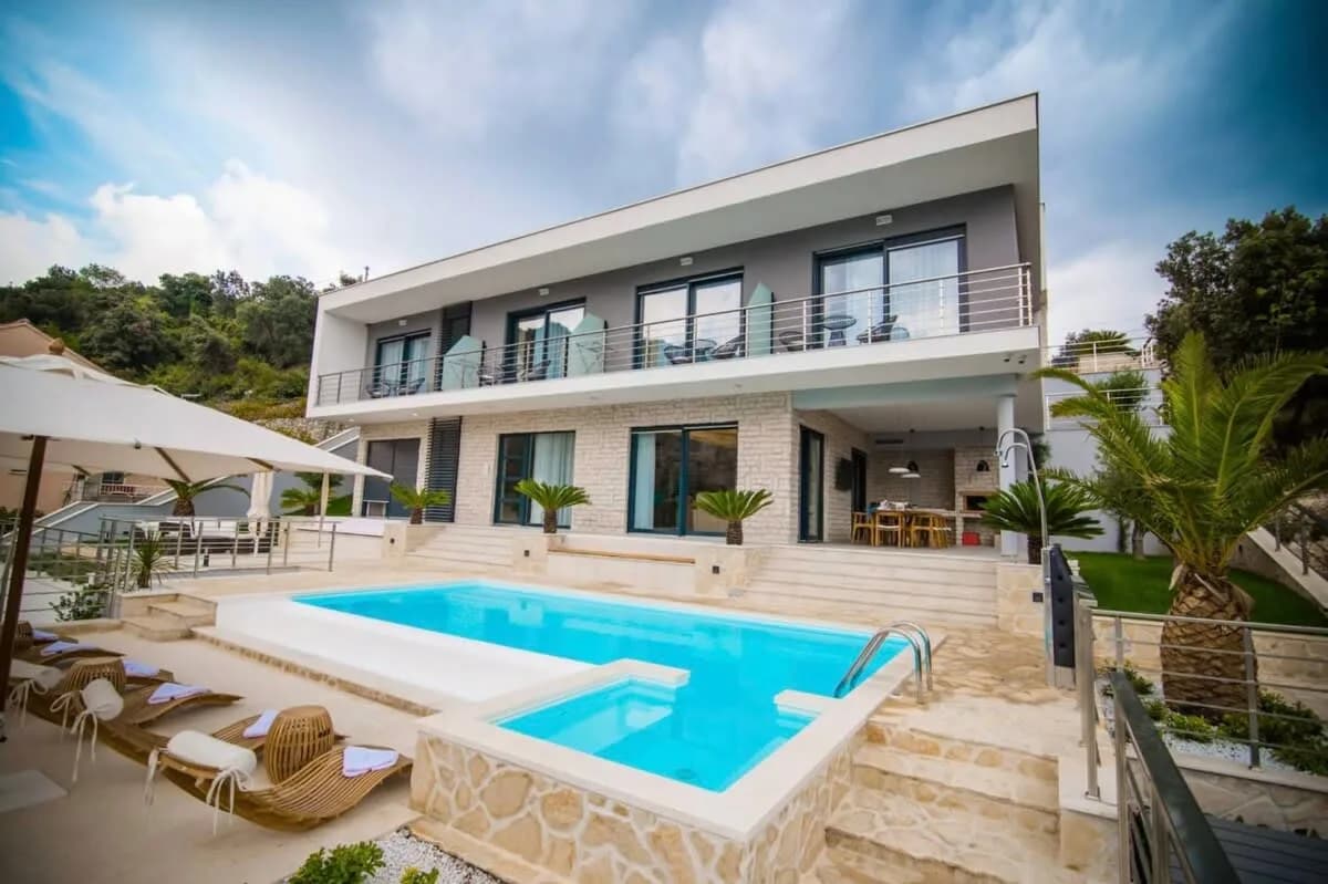 Luxurious villa overlooking Zaton bay photo 5