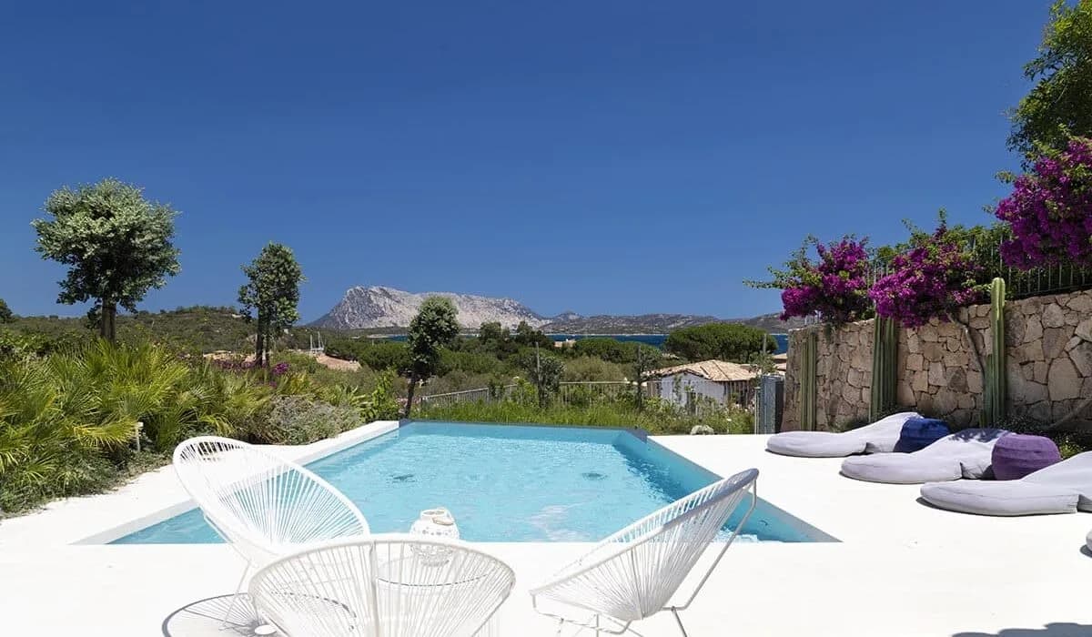 Splendid Villa with a Breathtaking View on the Sea photo 5