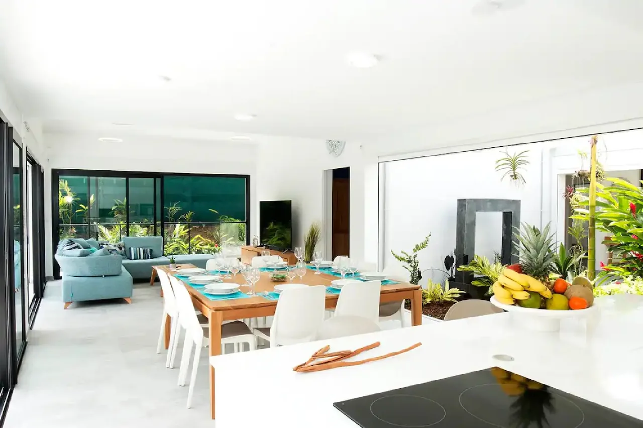 Luxury Villa For 8 Within The Tropical Forest photo 3