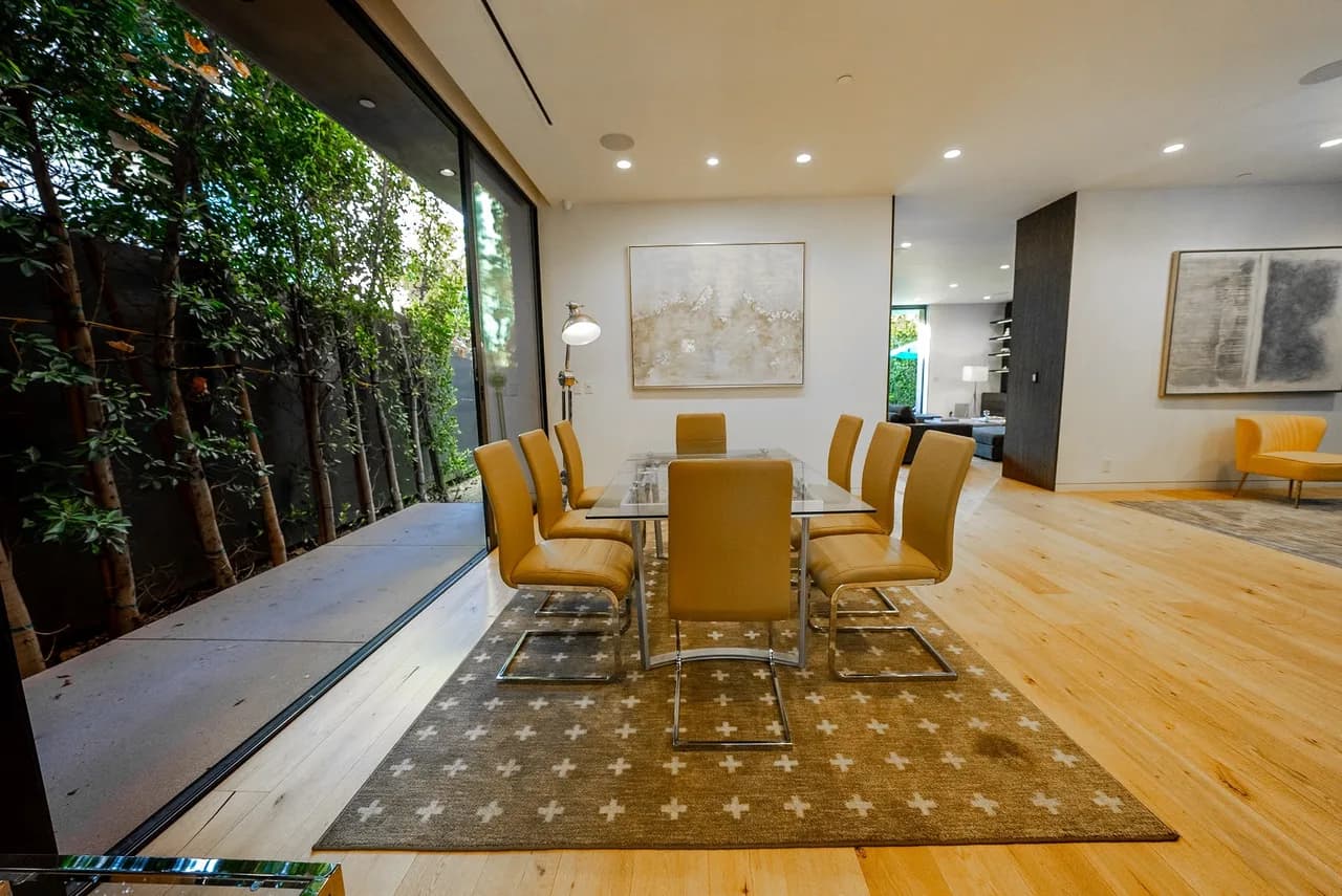 Opulent Modern Melrose Escape photo 3