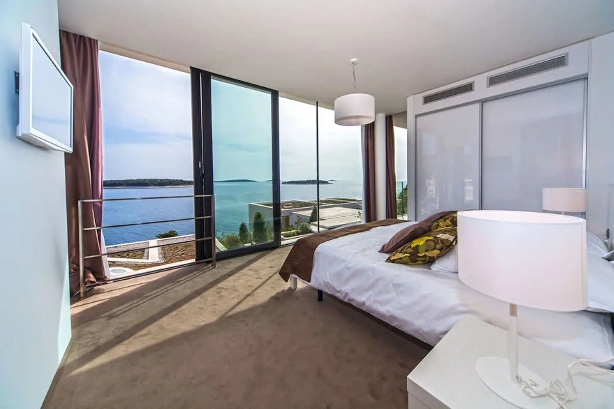 Charming villa close to the beach photo 3