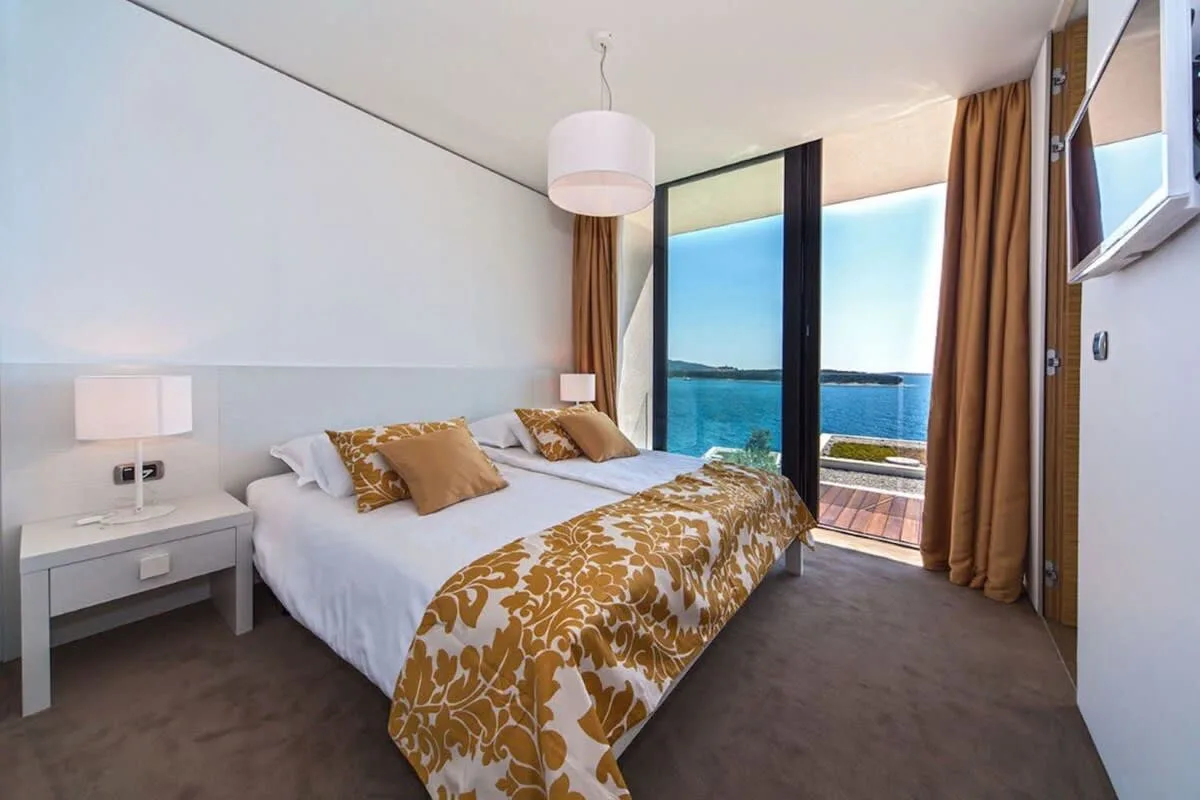 Enormous Family Villa in Finnest Location photo 4