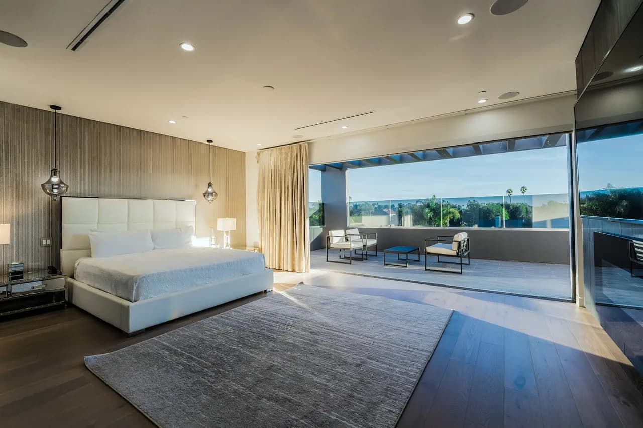 Sleek Luxury Villa In Beverlywood photo 5