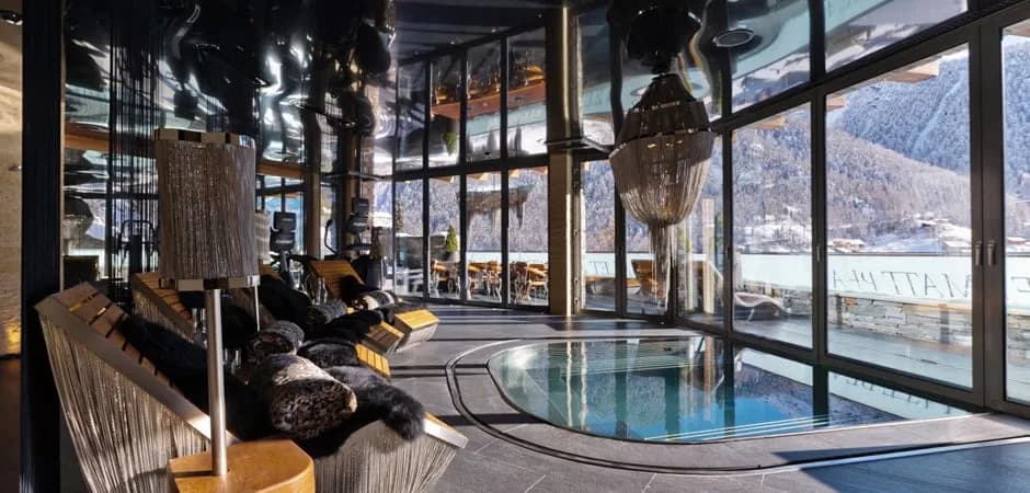 PREMIER LUXURY CHALET WITH MODERN FACILITIES