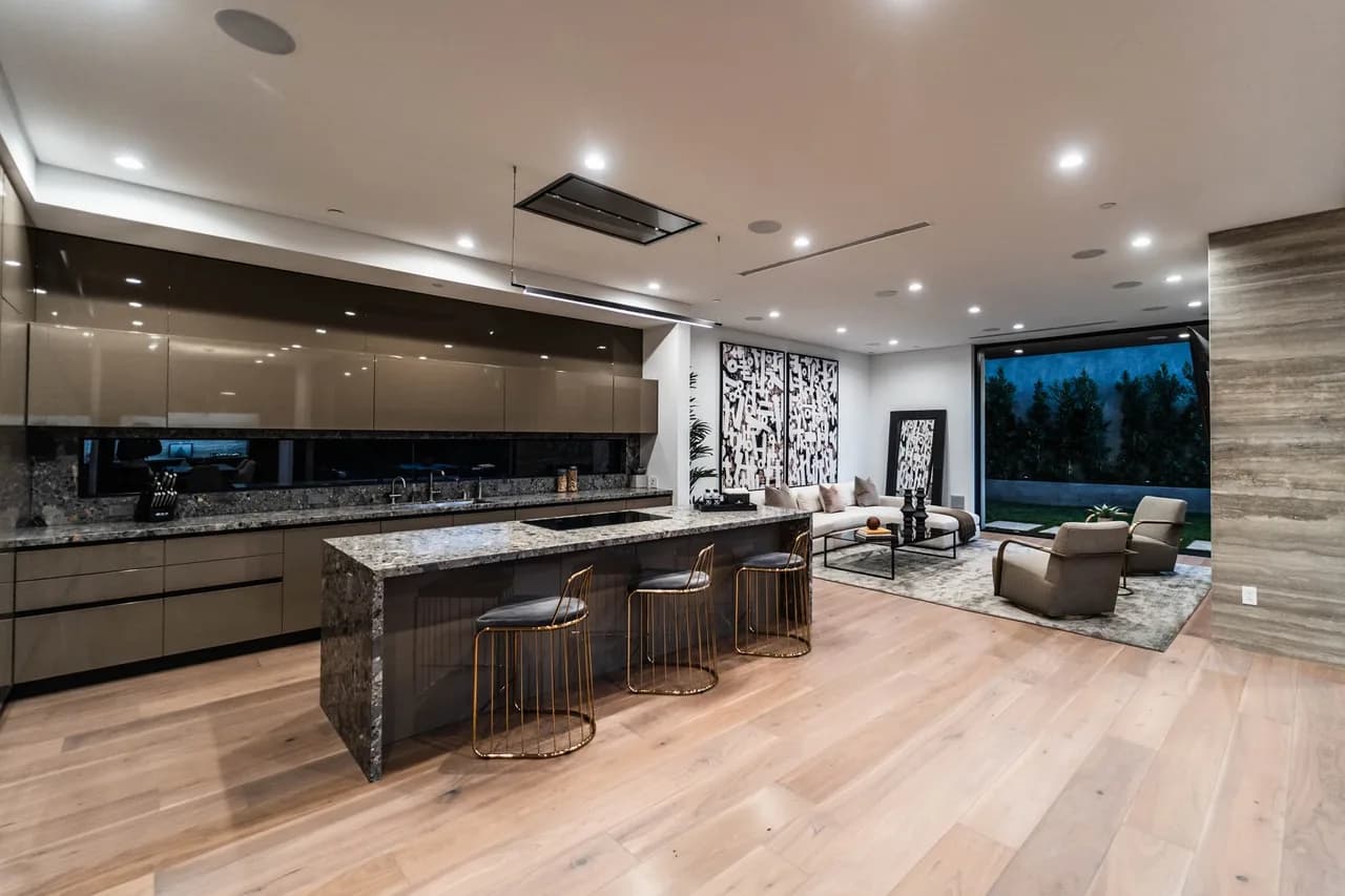 Lavish Sanctum In Los Feliz photo 4