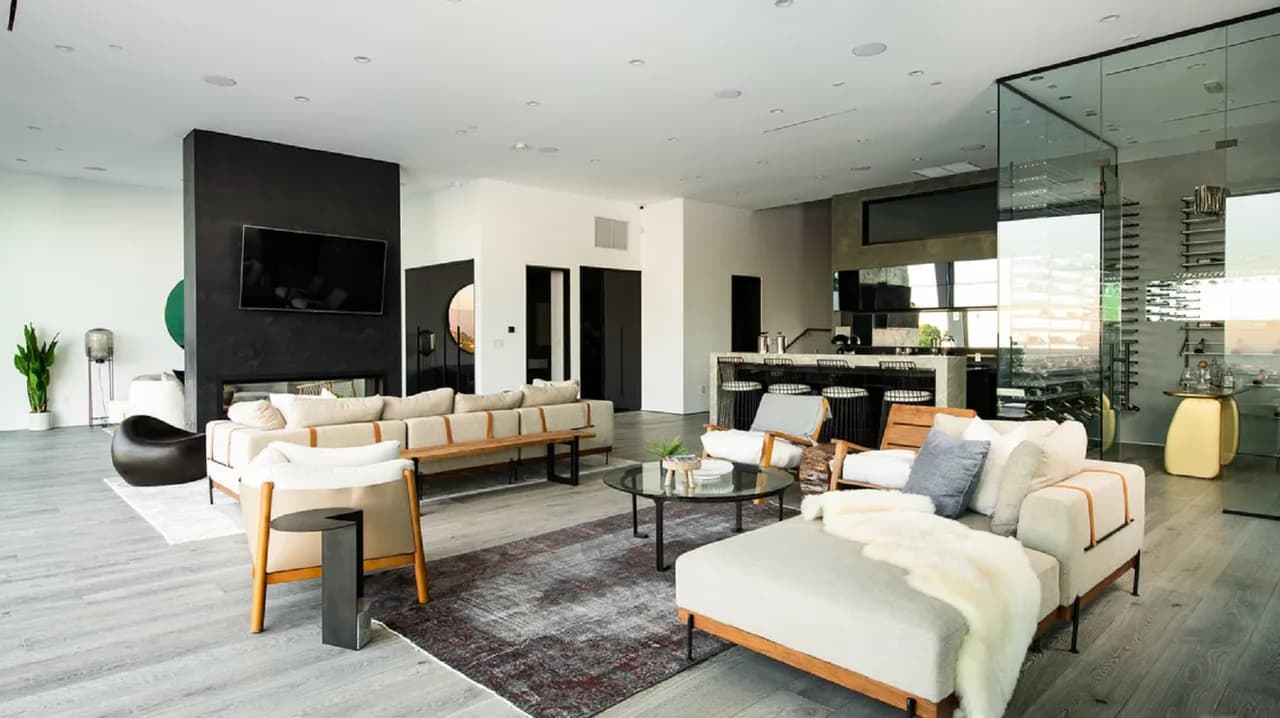 Sophisticated Modern Retreat In Bel Air photo 2