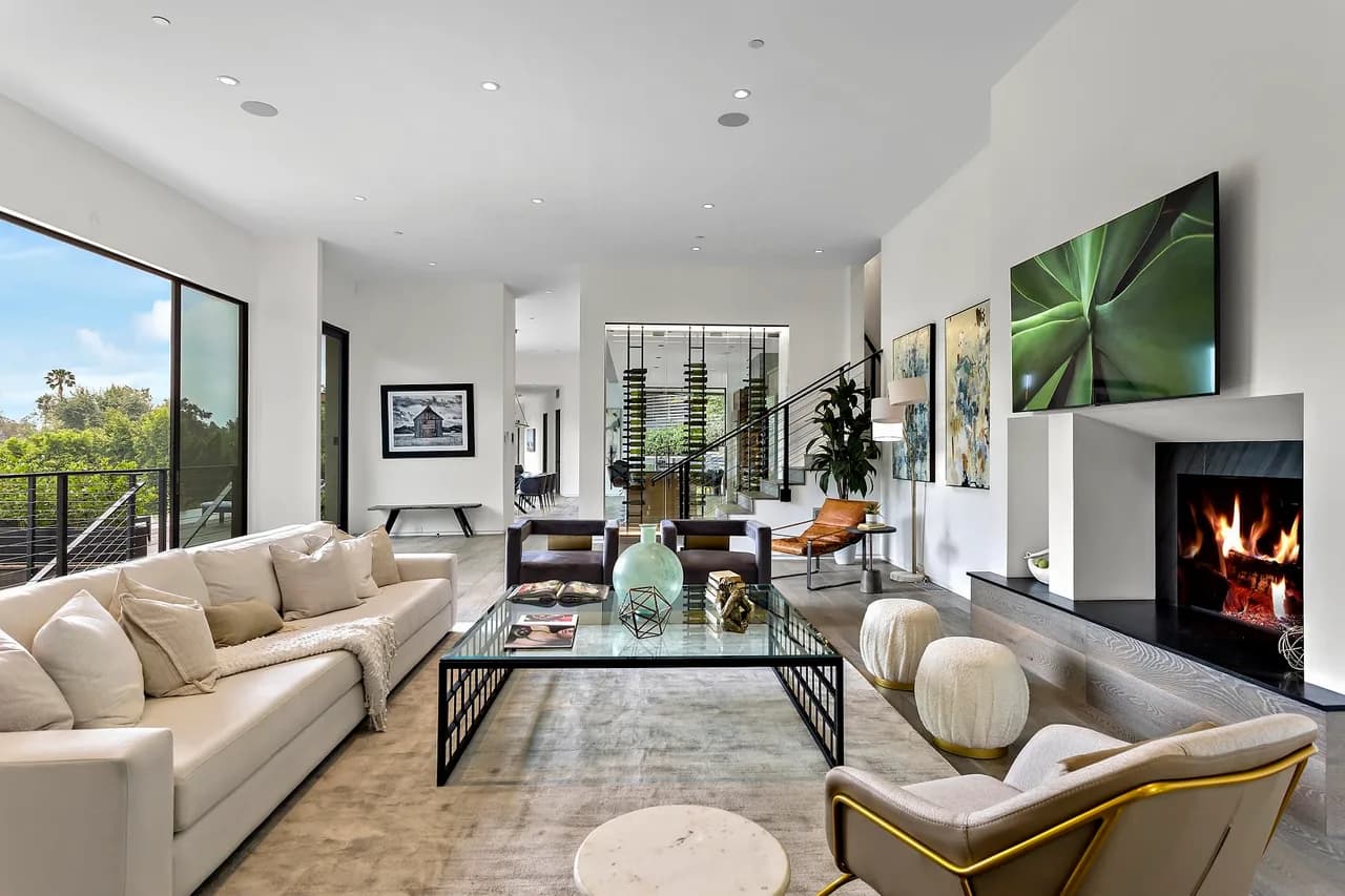 Secluded Modern Residence In The Canyons Of BelAir photo 2