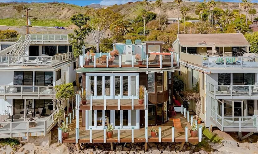 Modern Malibu Beach Retreat