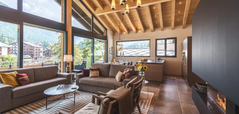 LUXURIOUS ALPINE CHALET IN THE HEART OF ZERMATT