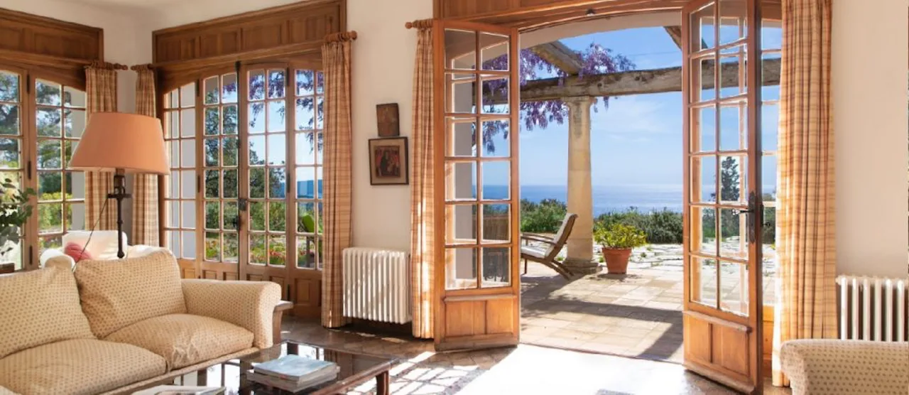 Stunning villa with full of charm photo 3