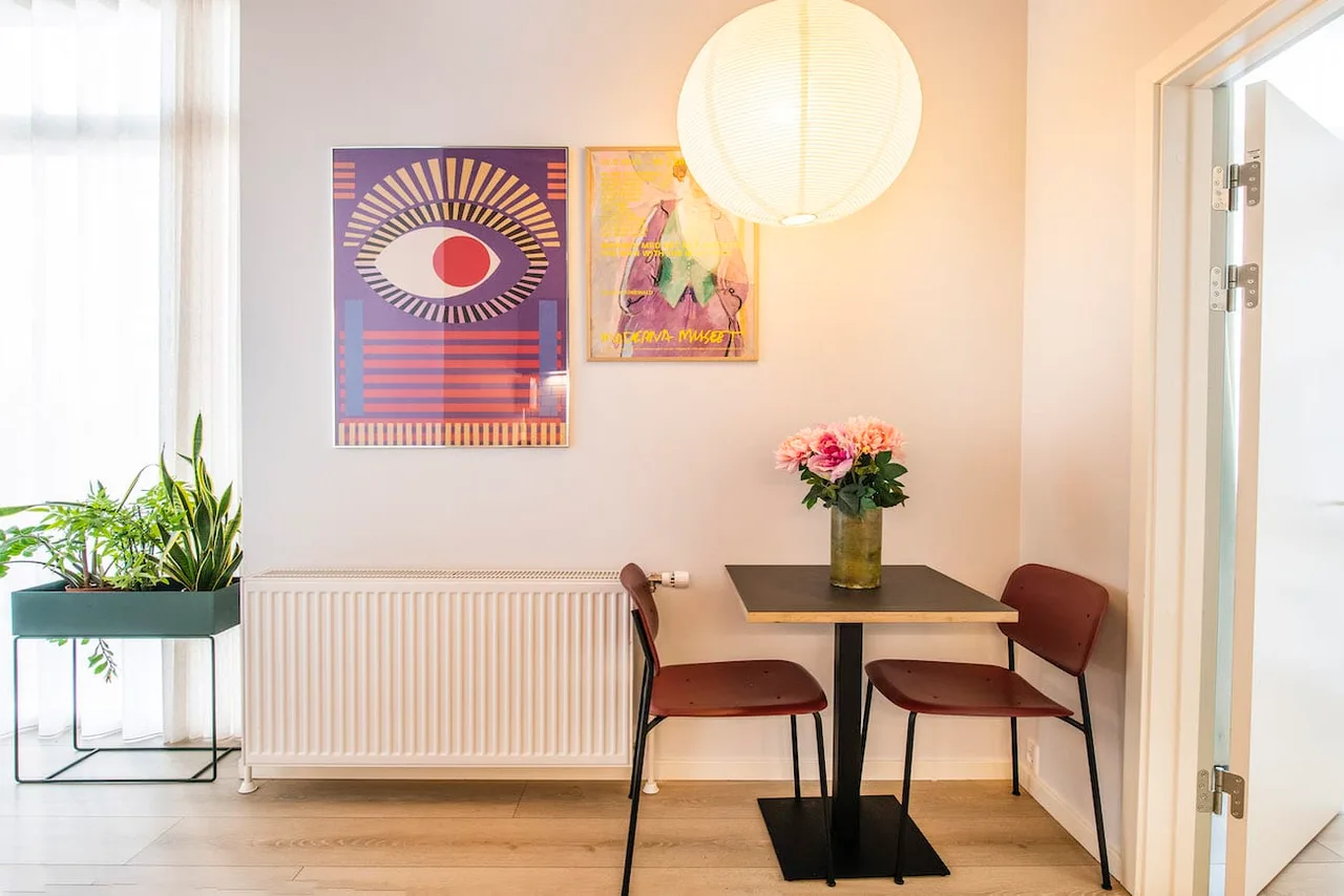 BRIGHT BEAUTIFUL APARTMENT CLOSE TO THE BEACH photo 2