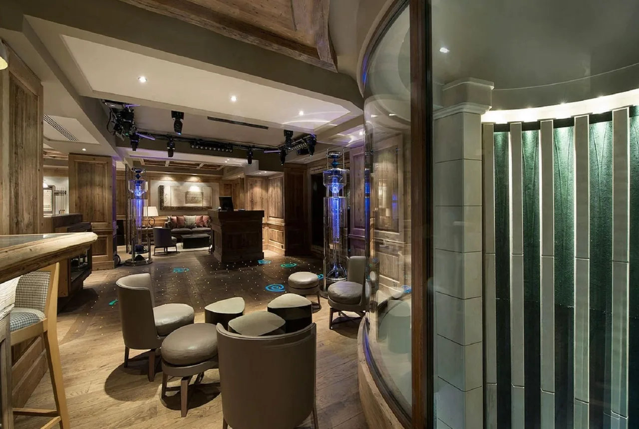 Large chalet with sensational elegance photo 2