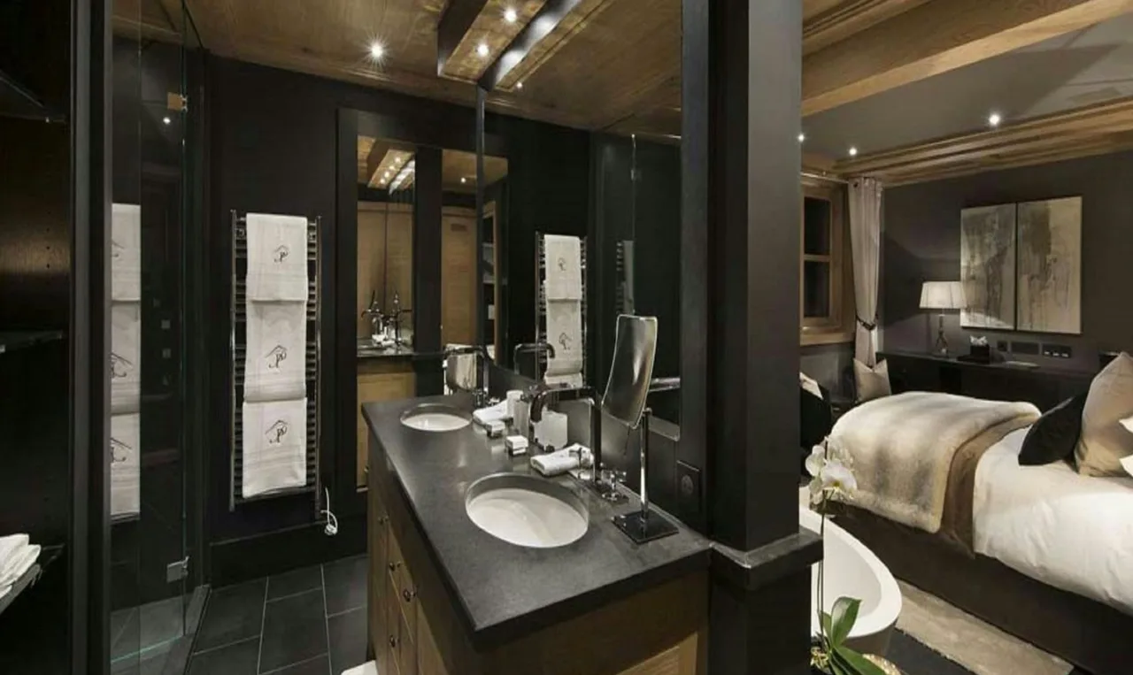 Chalet with profoundly comfortable lounge photo 3