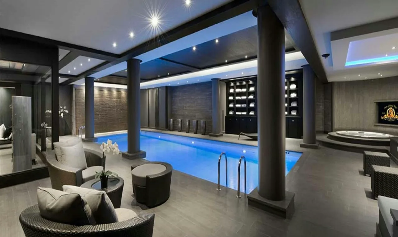 Chalet with profoundly comfortable lounge photo 4