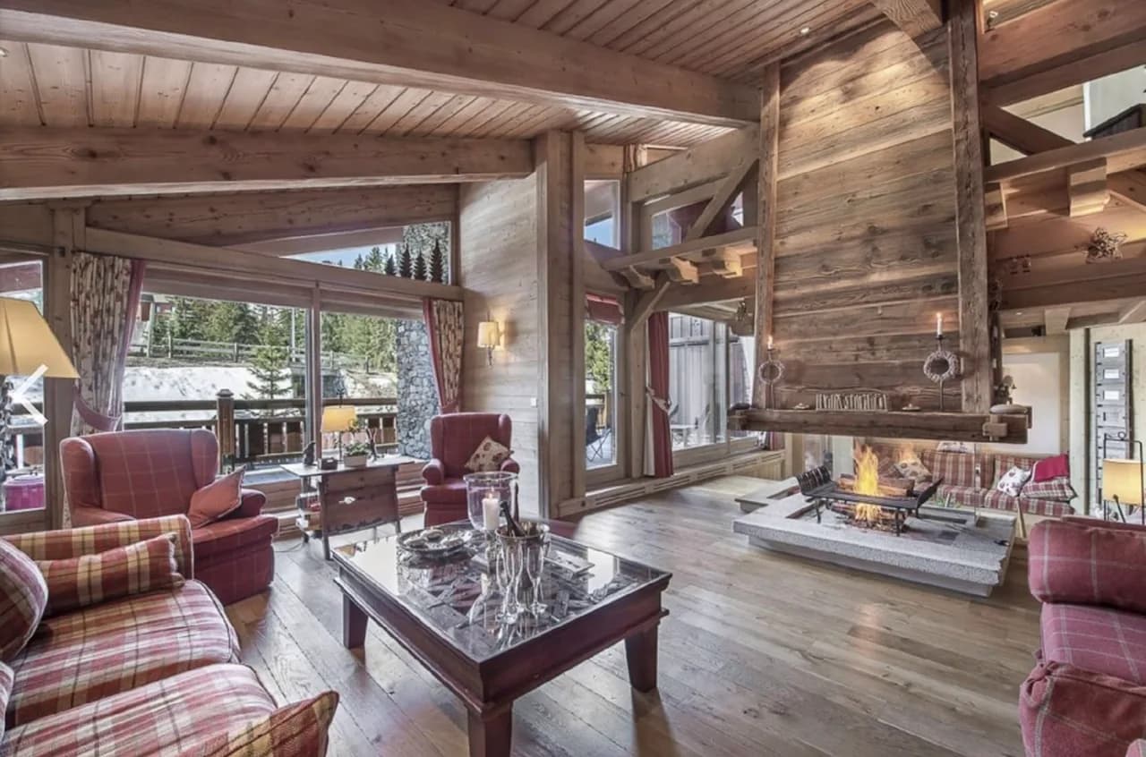 Wonderful chalet with a billiard room