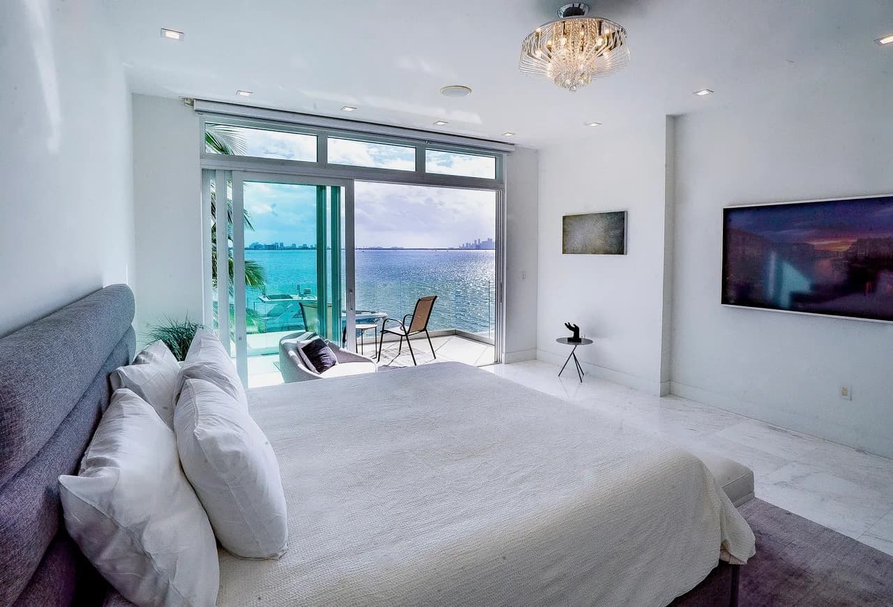Oceanfront Villa With Breathtaking Views photo 5
