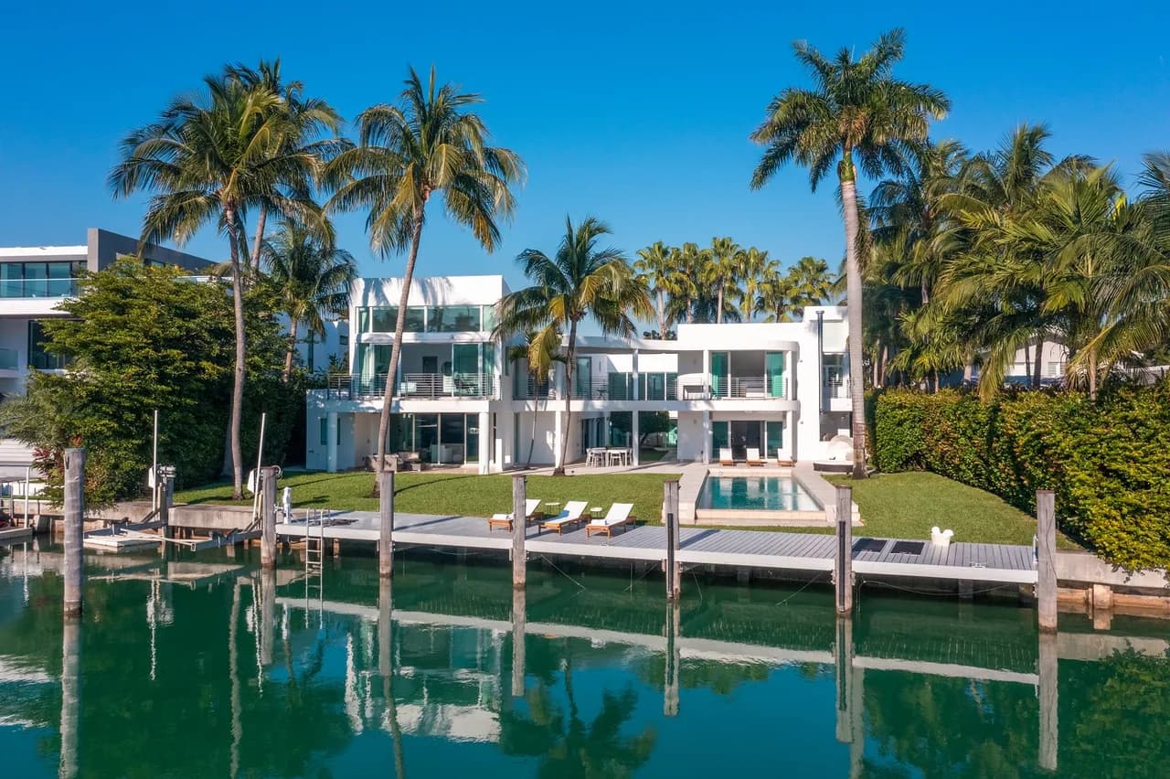 Exquisite Waterfront Villa In Key Biscayne photo 5