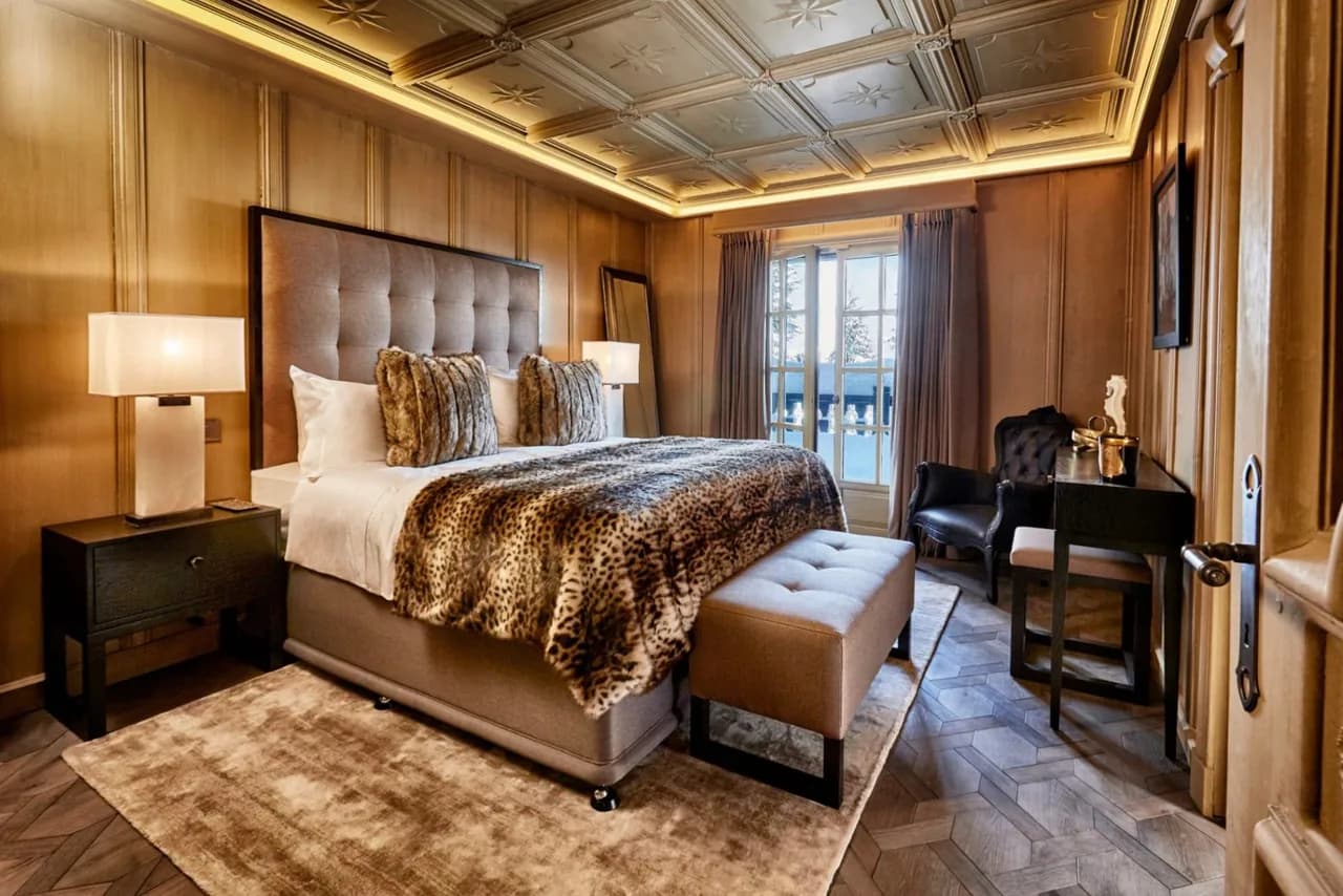 Majestic chalet with unique style photo 5