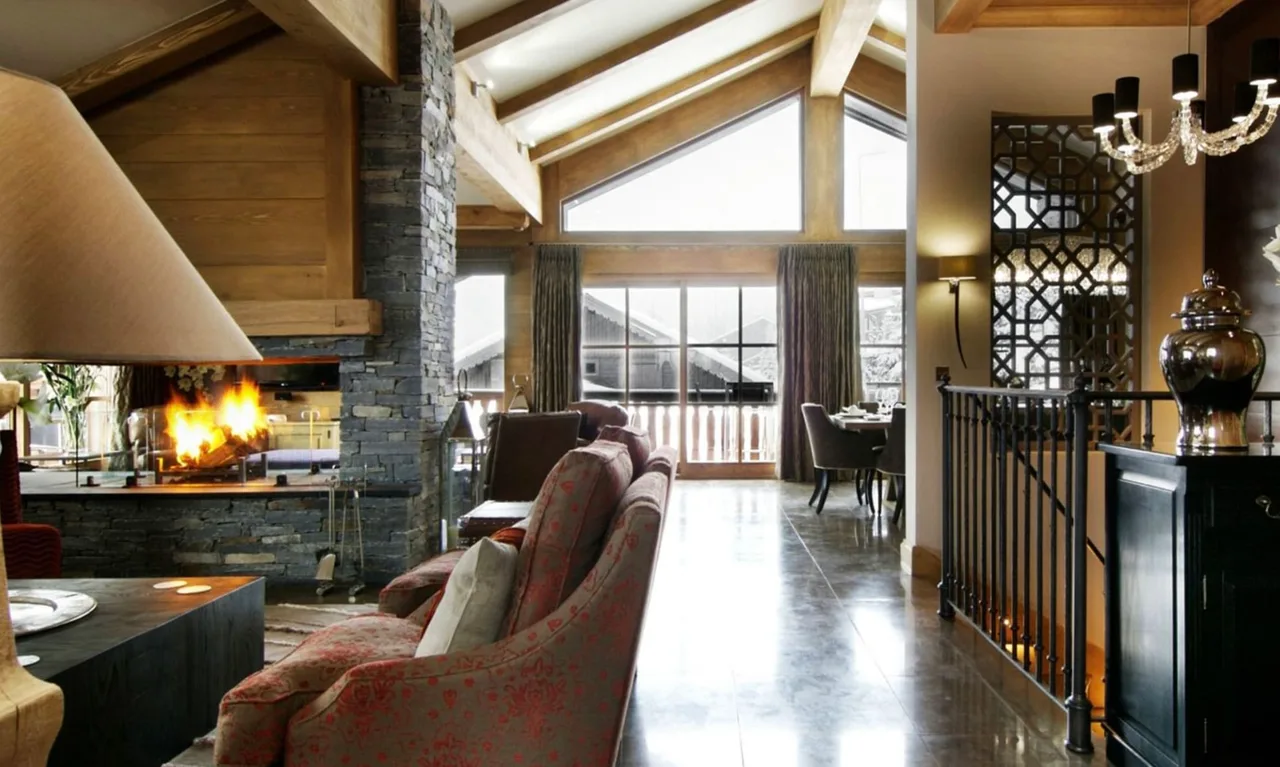 Brilliant chalet designed to the highest standard photo 3