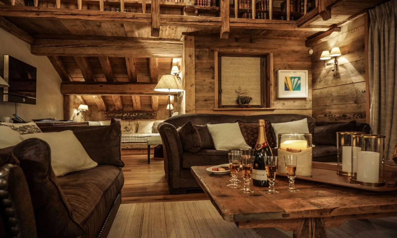 Amazing chalet in a very private area photo 4