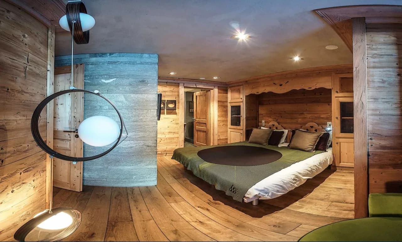 Modern chalet with views of the snowy summits photo 3