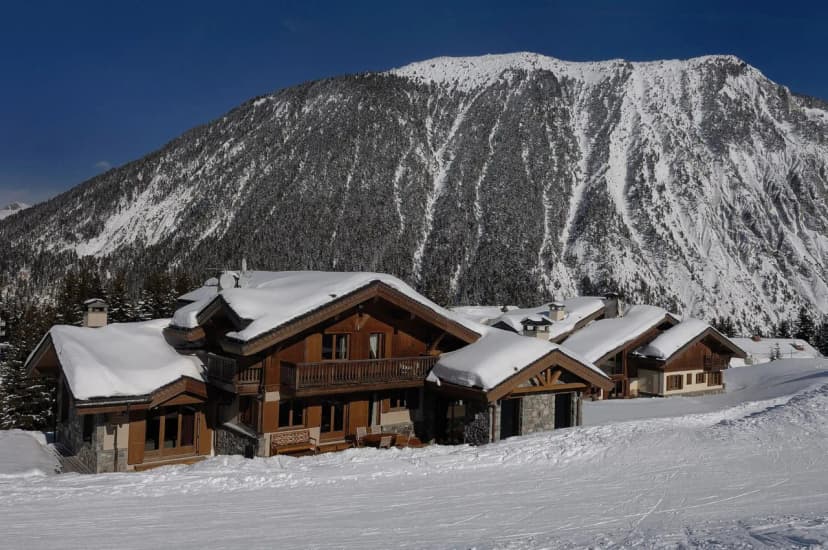 Exceptional chalet right on the slope of Belvedere