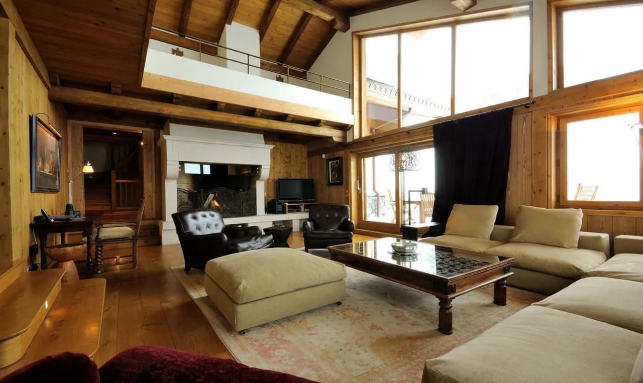 Exceptional chalet right on the slope of Belvedere photo 3