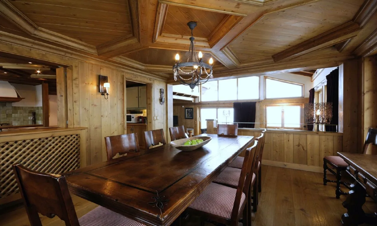 Exceptional chalet right on the slope of Belvedere photo 4