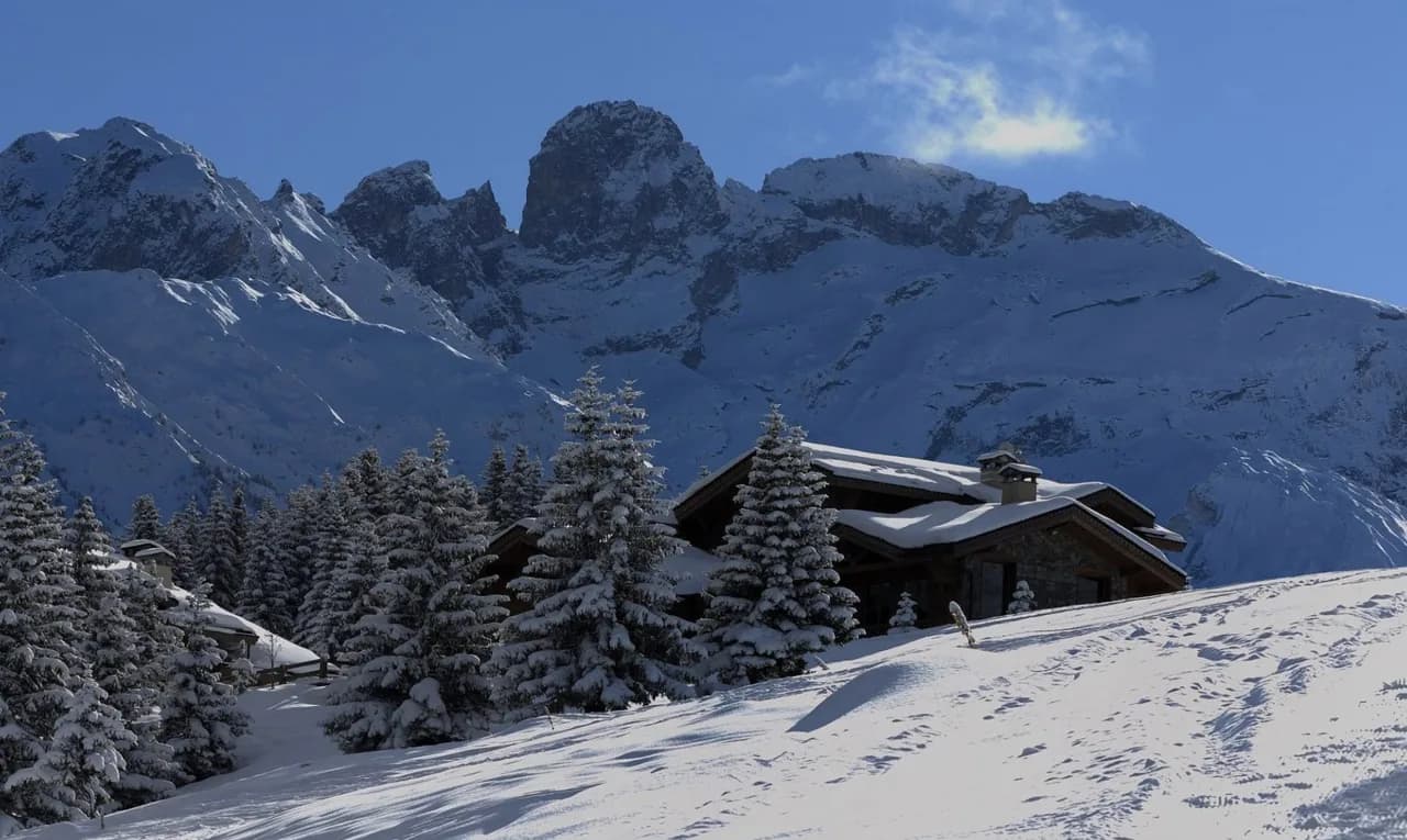 Exceptional chalet right on the slope of Belvedere photo 5